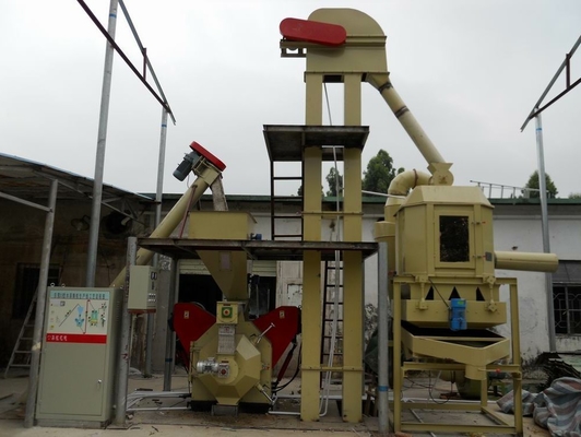 HKJ 200 - 300 Kg/h の米の殻のわらのバケツ エレベーターが付いている木製の餌ライン- HKJ32M を小球形にして下さい